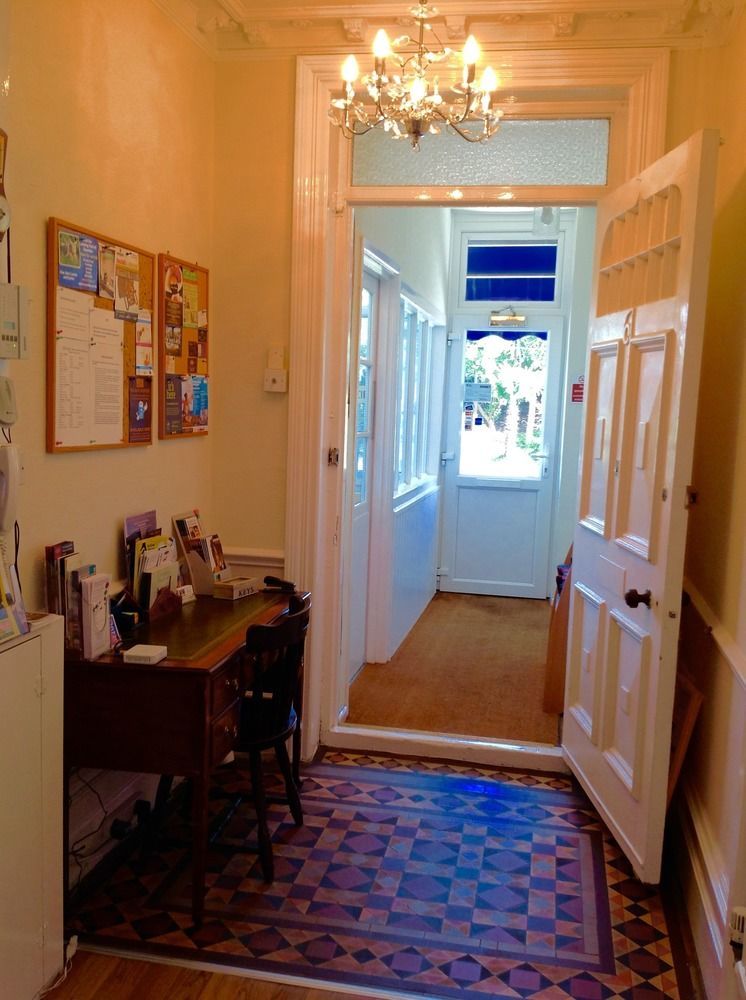 Bay Lodge Guest House Eastbourne Eksteriør billede