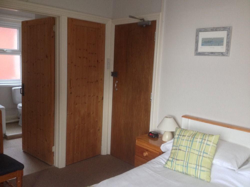 Bay Lodge Guest House Eastbourne Eksteriør billede
