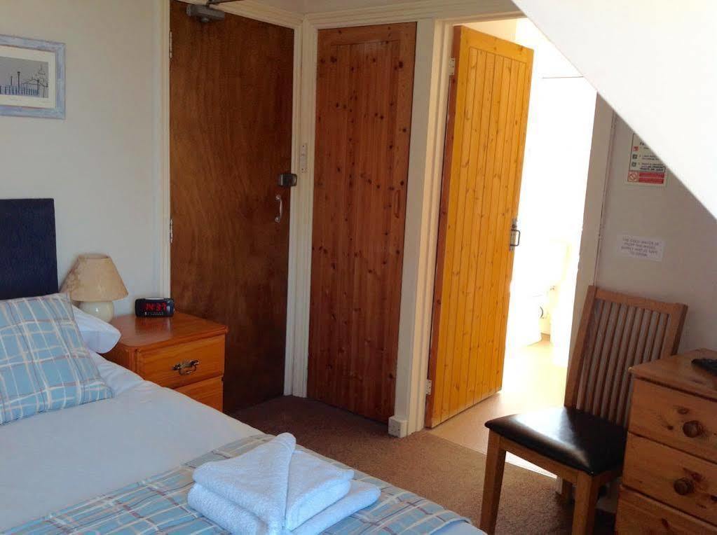 Bay Lodge Guest House Eastbourne Eksteriør billede